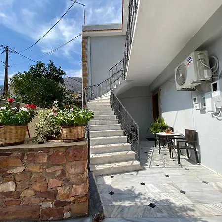 Hermione'S House Vrontados Exterior photo